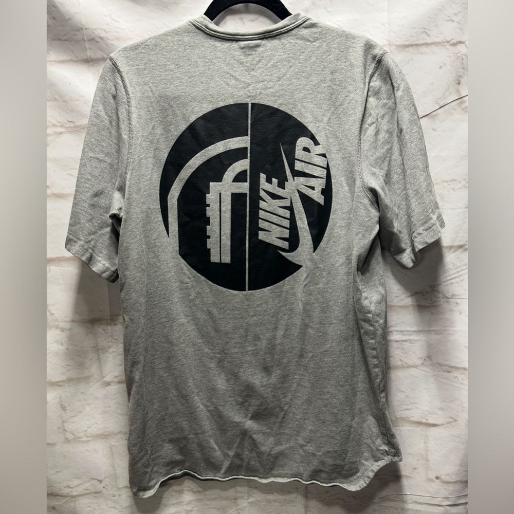 Nike Air gray tshirt size medium‎